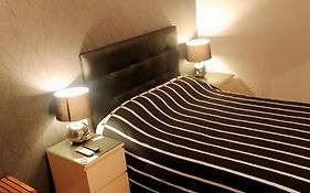 Single Rooms